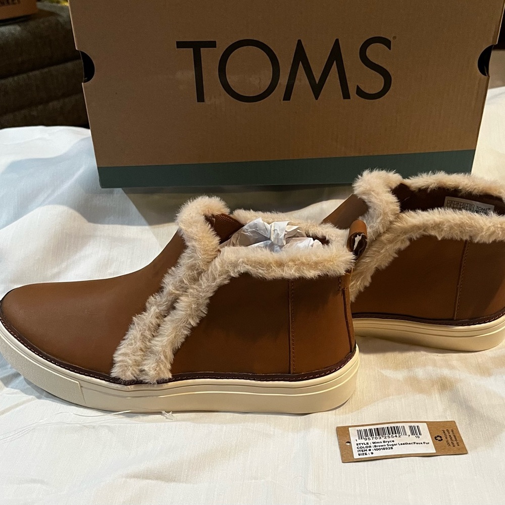 Tom’s slip on boots